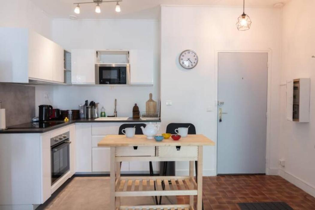 Grand Appartement Lumineux Pour 2 A 4 Personnes A Avignon Intra-Muros Wifi Gratuit Luaran gambar